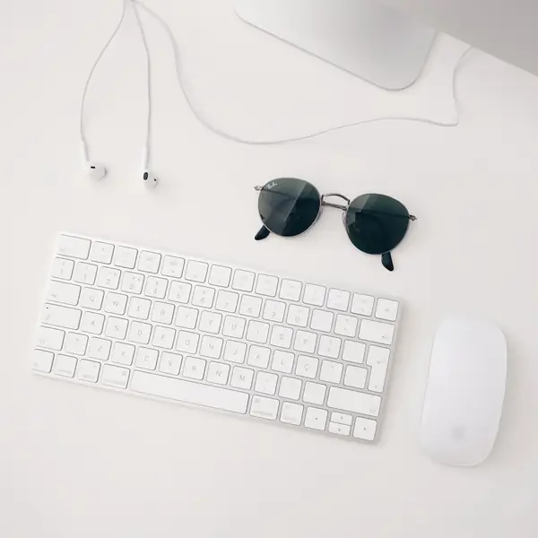 Combo Teclado + Mouse Inalámbrico